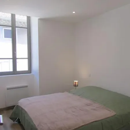 Climatise Au Coeur Des Remparts Apartmán